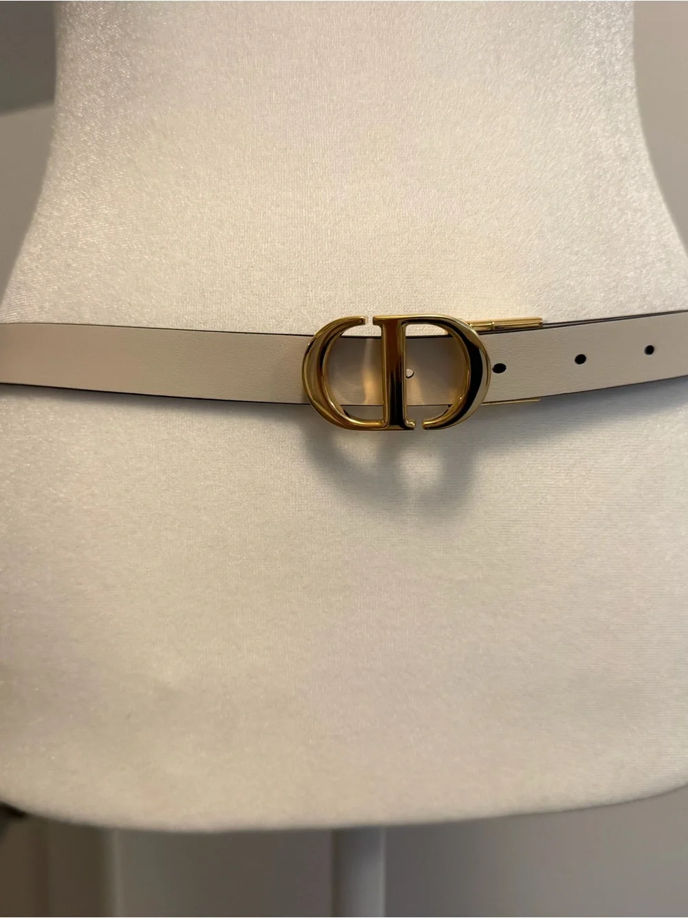 Dior 30 Montaigne Reversible Belt Smooth Leather Black Cream Gold Tone CD Buckle